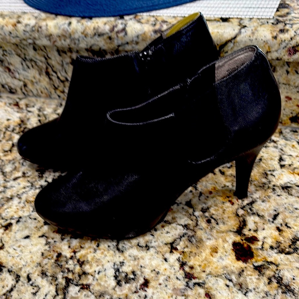 Me Too Black Heeled Booties with Peep-Toe Design